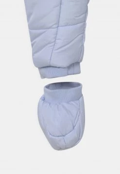 BOSS Kidswear ALL IN ONE Combinaison De Ski Pale Blue Enfant -BOSS Kidswear Soldes Magasin 2e6883610b6f4363afd51b6a8d0c80c0